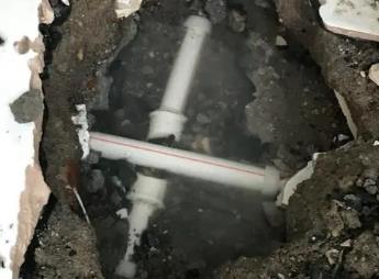 信丰阳台漏水维修公司为您分享楼上楼下漏水怎么处理